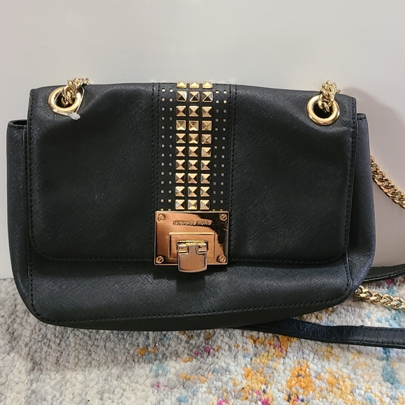 Michael Kors Handbags - Michael Kors purse